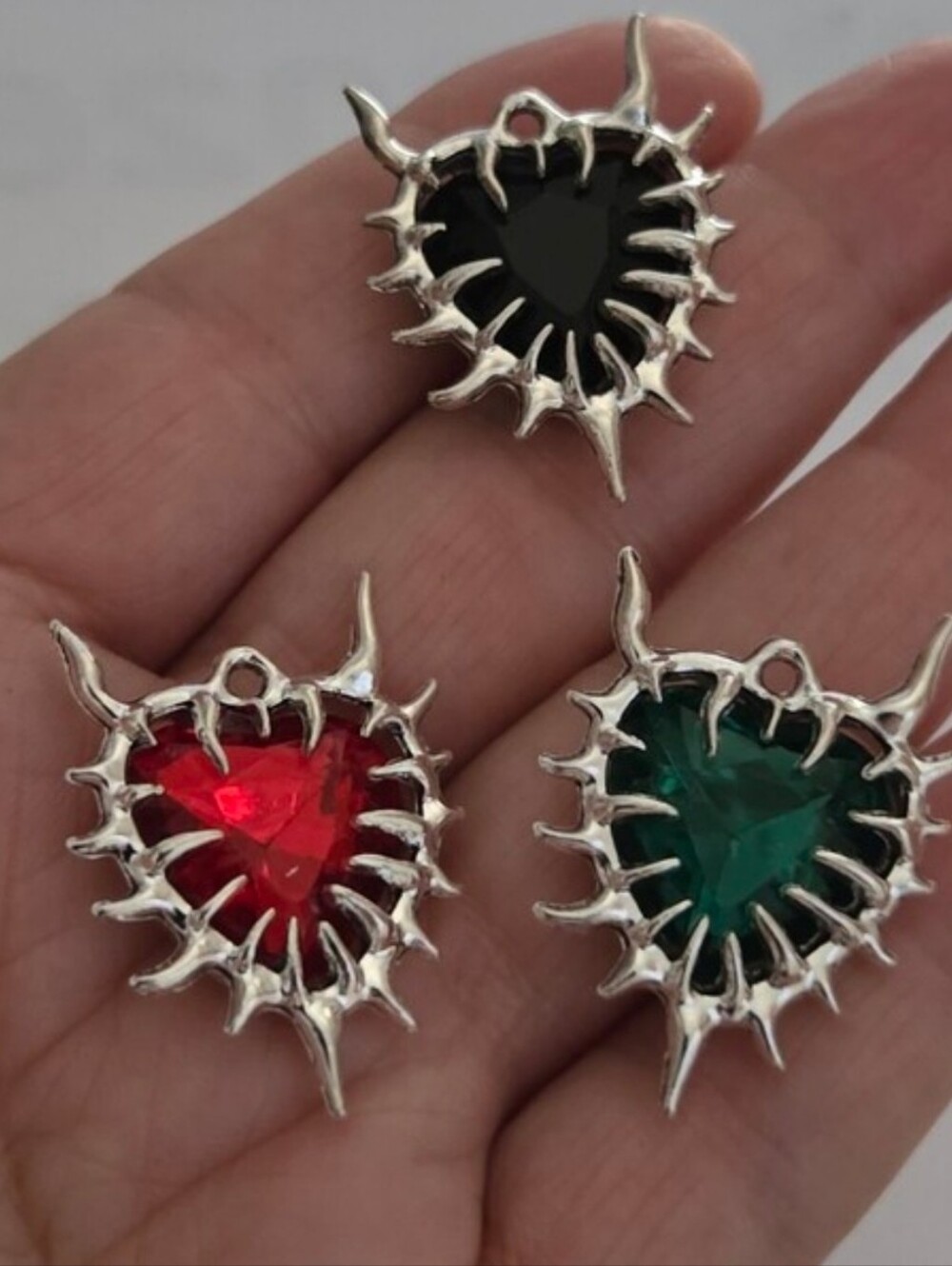 Heart Spike Pendant Necklace Charms - Available in Red, Green, Black/bundle